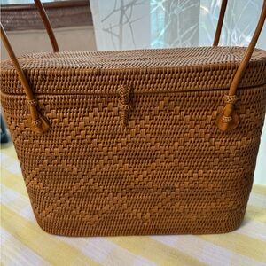 Chic Brown Woven Shoulder Bag